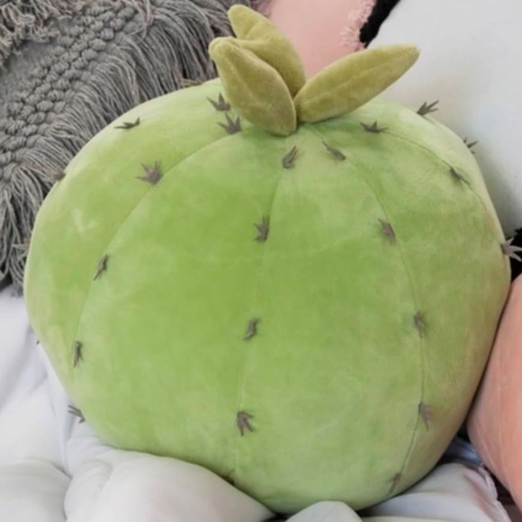 NWT Cactus Shaped Decorative Plush Throw Pillow 12 Inch - Picture 1 of 4
